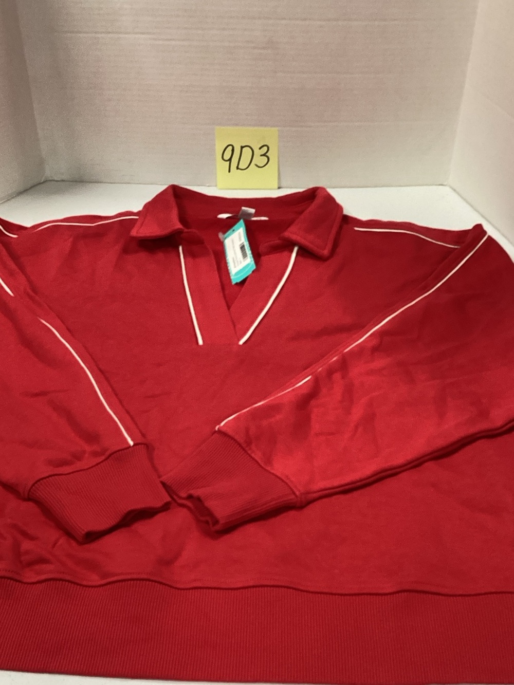 41 Hawthorn Red V-Neck Pullover Sweatshirt with White Piping